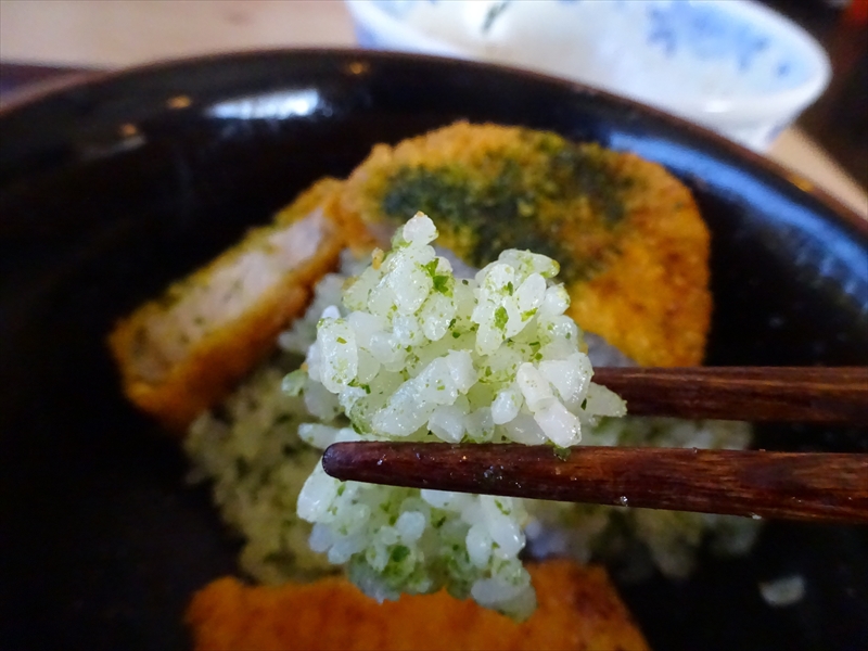 潮香都（しおかつ）丼に使用されている伊勢志摩あおさ